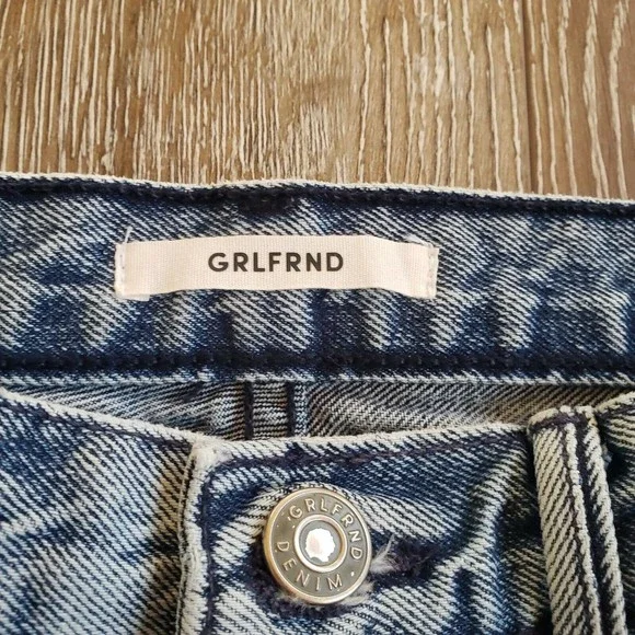 GRLFRND Karolina High Waist Tapered Leg Jean Women’s Size 25 In After The Storm. - Picture 8 of 11